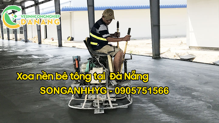 Thi công xoa nền bê tông bằng máy xoa tự hành tại Đà Nẵng