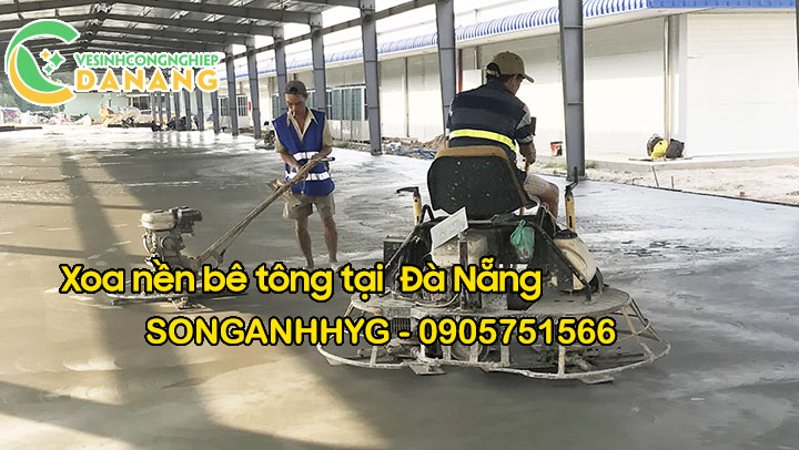 Xoa nền bê tông bằng máy xoa tự hành tại Đà Nẵng