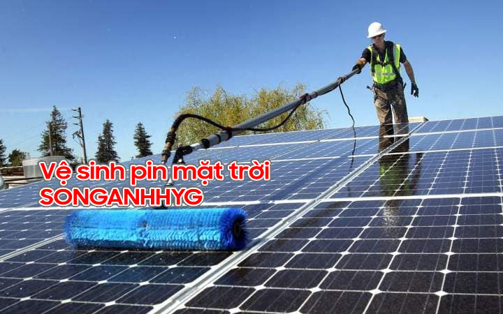 Vệ sinh lau rửa pin năng lượng mặt trời Đà Nẵng